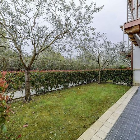 Borgo Gasparina Family Apartments Castelnuovo del Garda Exterior photo